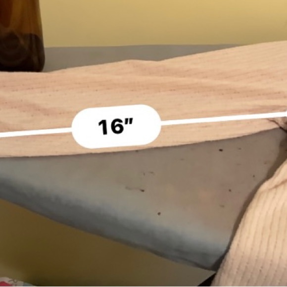 Maurice’s ivory color  lightweight sweater size large - Picture 11 of 13